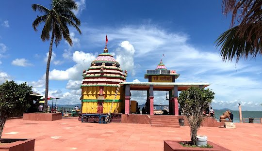 Berhampur to Chilika Taxi
