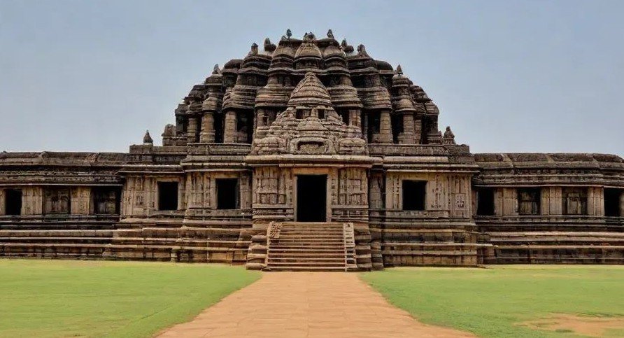 Berhampur to Konark Taxi